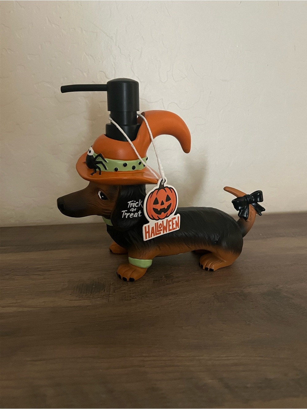 Halloween Dachshund Doxie Witch Soap Dispenser in Orange & Black